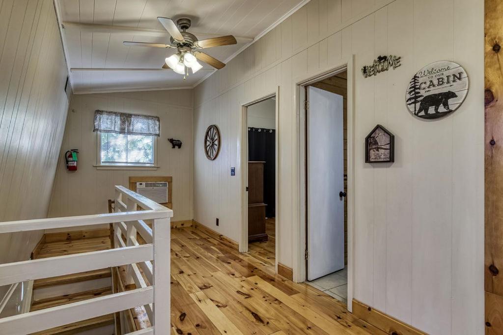 Four Bears Den, Hot Tub, 1089 Of Free Attraction Tickets For Each Paid Day, Dollywood And More Gatlinburg Exteriör bild