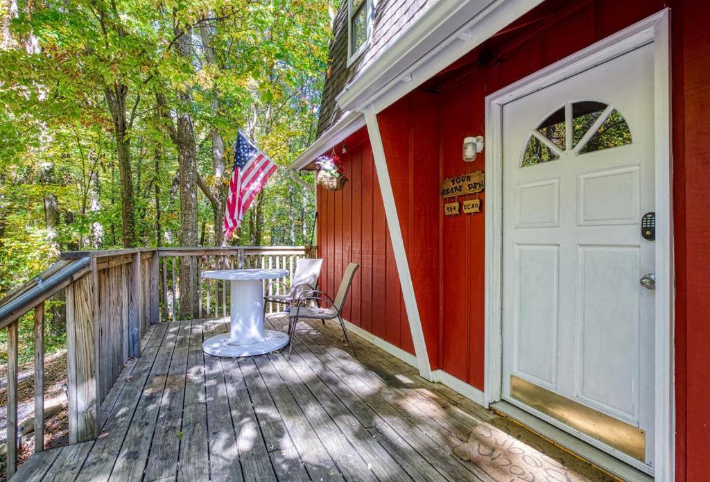 Four Bears Den, Hot Tub, 1089 Of Free Attraction Tickets For Each Paid Day, Dollywood And More Gatlinburg Exteriör bild